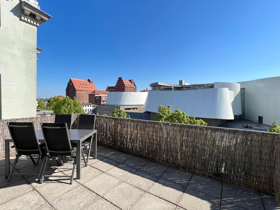 Traumwohnung Am Altstadt Hafen Штральзунд Экстерьер фото